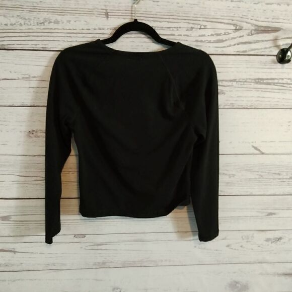 "Danskin" woman's shirt   - Picture 4 of 6